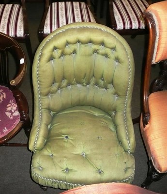 Lot 427 - Victorian button-back nursing chair