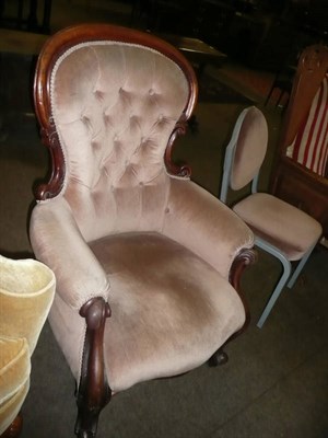 Lot 436 - Victorian button back chair