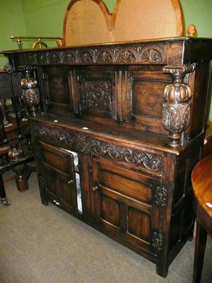 Lot 462 - Reproduction oak court cupboard