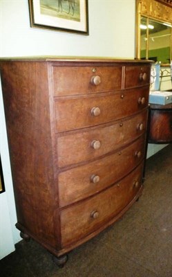 Lot 487 - Victorian bow fronted mahogany five height chest of drawers