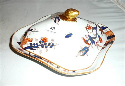 Lot 43 - A Spode ironstone square dish and cover