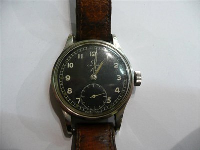 Lot 111 - A stainless steel military wristwatch signed Omega