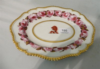Lot 185 - A Worcester crested dish