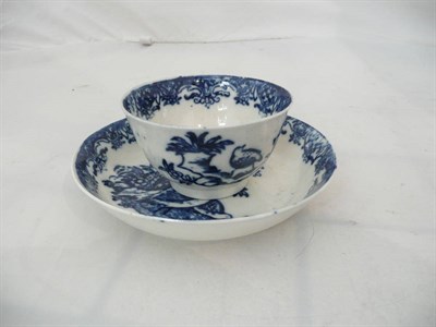 Lot 108 - English porcelain blue and white tea bowl and saucer