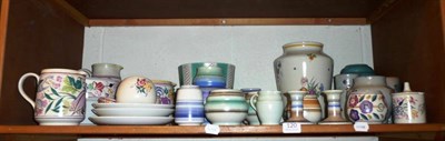 Lot 120 - Shelf of assorted Poole pottery