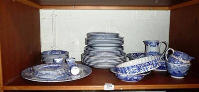 Lot 124 - Quantity of Spode blue and white pottery on a shelf