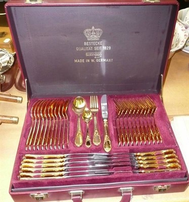 Lot 336 - Gilt plated flatware in case