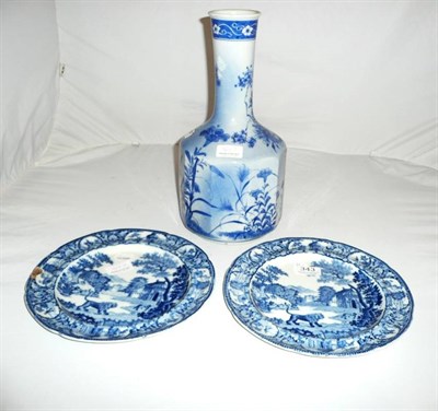 Lot 343 - Pair of pearlware blue and white plates with lion design (one a.f.) and a Japanese porcelain vase