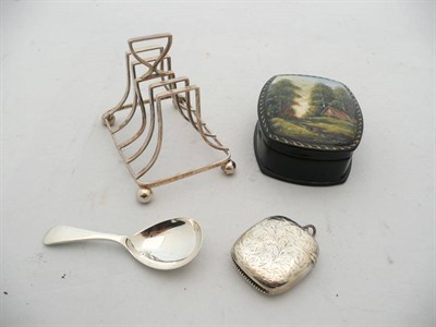 Lot 416 - Silver toast rack, silver vesta, Russian painted box, silver caddy spoon and silver vesta