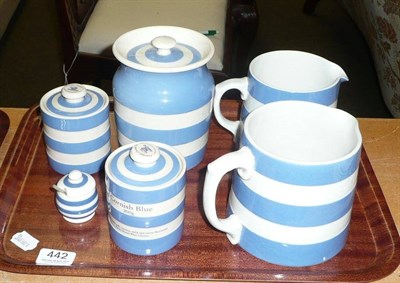 Lot 442 - Five pieces of Cornishware blue pottery