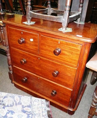 Lot 610 - A mahogany Victorian chest of drawers