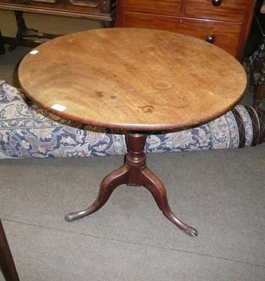 Lot 623 - George III flip-top table