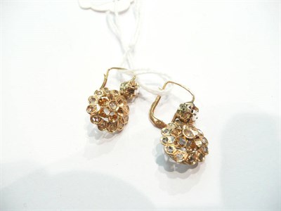 Lot 189 - A pair of diamond cluster drop earrings