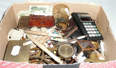 Lot 202 - A quantity of miscellaneous including gold and tortoiseshell spectacles, fountain pen, lace...