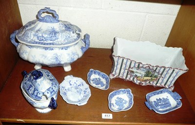 Lot 417 - Various blue and white ceramics