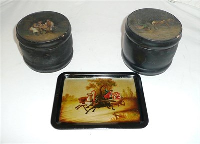 Lot 154 - Two Russian papier mache boxes and a small Russian tray