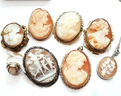 Lot 173 - An assortment of cameo jewellery including a silver set brooch