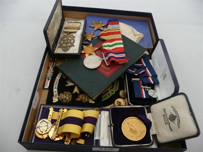 Lot 412 - Quantity of assorted medallions, medals and sundry