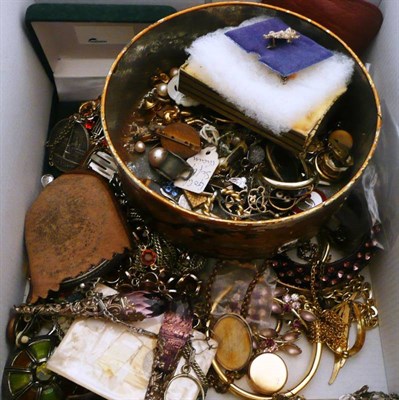 Lot 415 - A box of costume jewellery, including paste necklaces, brooches etc