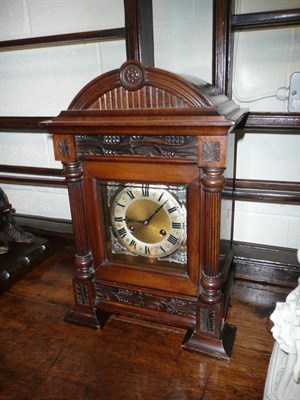 Lot 514 - A Westminster chime bracket clock