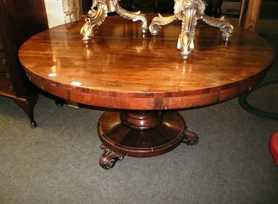 Lot 562 - William IV rosewood Breakfast table