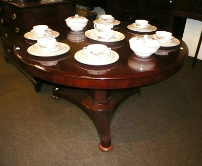 Lot 579 - Victorian mahogany loo table