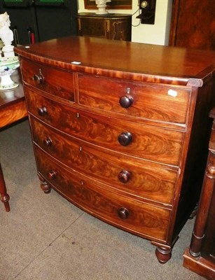 Lot 583 - A Victorian mahogany bow fronted four height chest of drawers