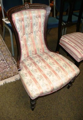 Lot 595 - Late 19th/early 20th century mahogany nursing chair