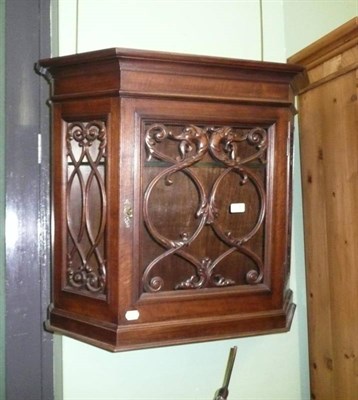 Lot 658 - Mahogany glazed wall cabinet