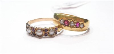 Lot 87 - A ruby and seed pearl ring and a pearl and garnet ring