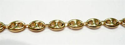 Lot 197 - An anchor link bracelet