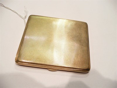 Lot 205 - A 9ct gold cigarette case