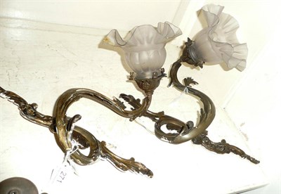 Lot 271 - Two pairs of gilt wall brackets