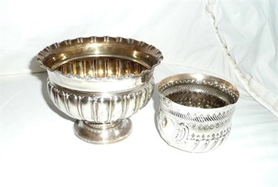 Lot 373 - Silver sugar bowl and rose bowl