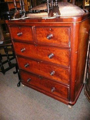 Lot 602 - Victorian mahogany four height chest of drawers