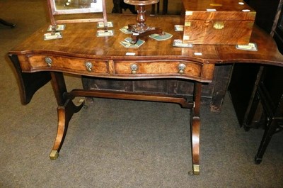 Lot 633 - Walnut sofa table