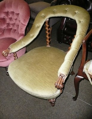 Lot 654 - Victorian walnut boudoir chair