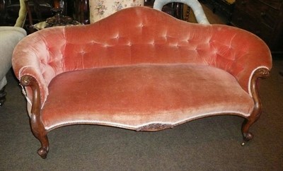 Lot 657 - Victorian arch back settee