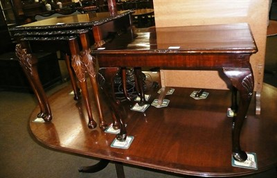 Lot 695 - Nest of three reproduction occasional tables and a small mahogany occasional table