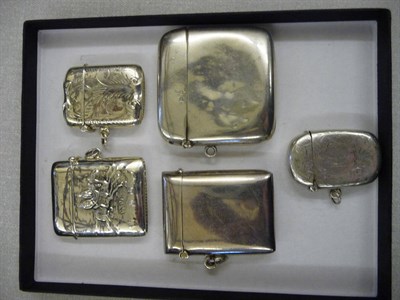 Lot 138 - Five vestas including two silver examples, the other three 1909, 1919 and 1901