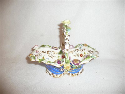 Lot 219 - A 19th century English encrusted porcelain basket