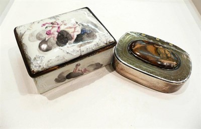 Lot 297 - Enamelled box and cover (damaged) and a Georgian silver snuff box by Charles Fox, set with an agate