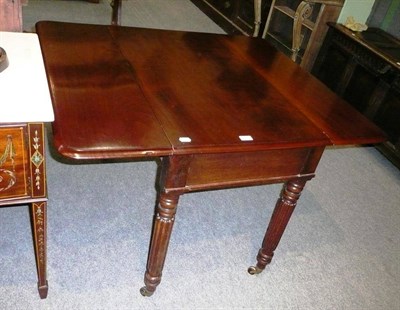 Lot 503 - Pembroke table