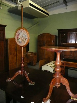 Lot 553 - Victorian oval pedestal wine table and a pole screen