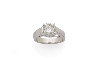 Lot 339 - An 18 Carat White Gold Diamond Solitaire Ring, the round brilliant cut diamond held in a four...