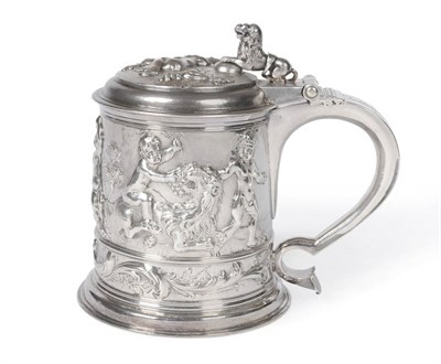 Lot 516 - A William III Tankard, Thomas Jenkins, London 1698, the cylindrical body later chased with a...