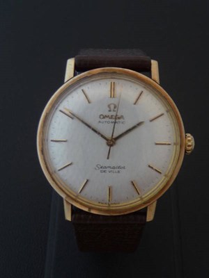 Lot 353 - A 9ct Gold Automatic Centre Seconds Wristwatch, signed Omega, Seamaster, De Ville, 1967,...