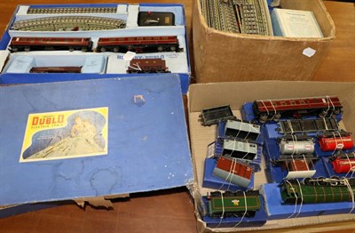 Lot 3234 - Hornby Dublo 3-Rail EDP2 Passenger Train Set consisting of Duchess of Atholl locomotive and two LMS