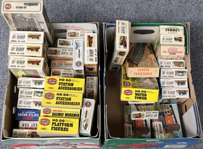 Lot 3245 - Airfix OO/HO Gauge A Collection Of Locomotive, Wagon And Other Kits (boxed, contents unchecked)...