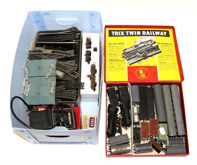 Lot 3255 - Trix Twin Railway Locomotives And Rolling Stock 4-4-0 BR 41162, 0-4-0 BR 6201, three BR coaches and